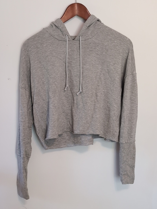 Nike Tops - Nike Dri-Fit Heather Gray Cropped Hooded Long Sleeve Top Size Medium